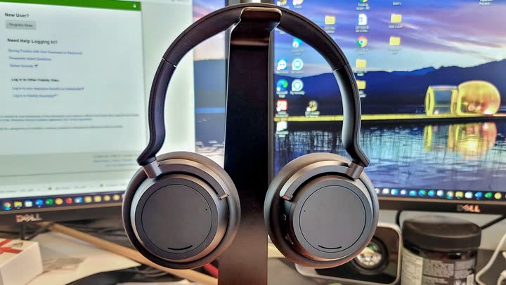 Microsoft Surface Headphones 2 over-ear wireless headphones in black